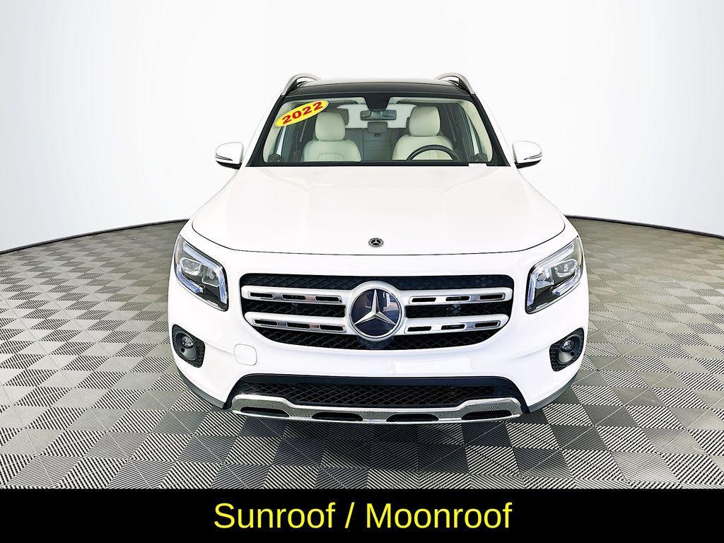 used 2022 Mercedes-Benz GLB 250 car, priced at $23,899