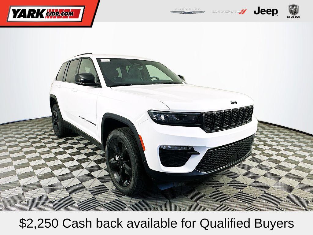 new 2025 Jeep Grand Cherokee car, priced at $46,326