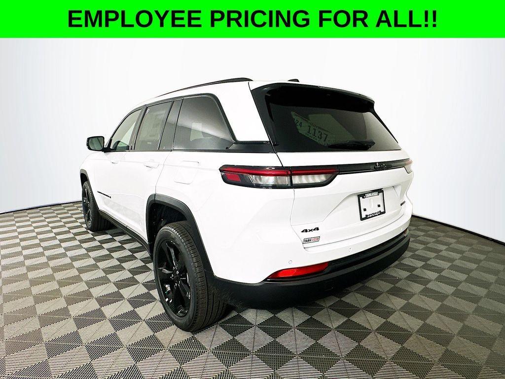 new 2025 Jeep Grand Cherokee car, priced at $47,326