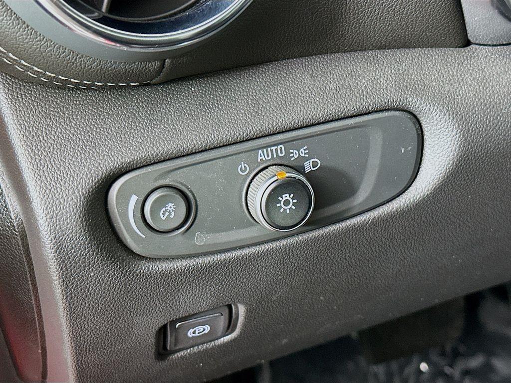 used 2023 Chevrolet Blazer car, priced at $21,499