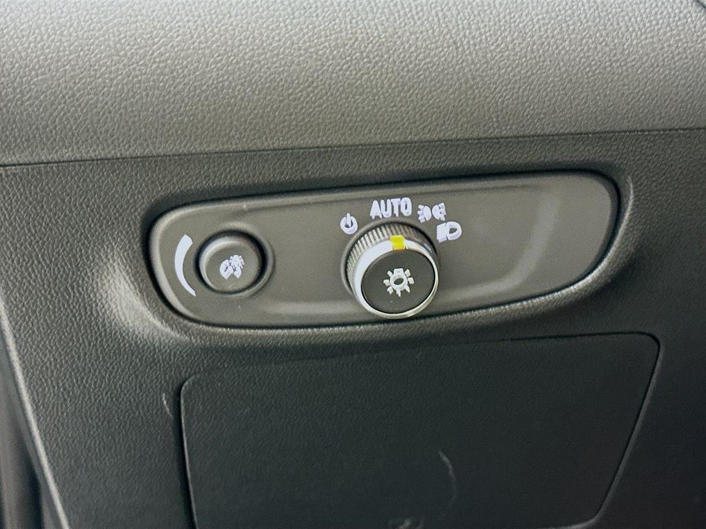 used 2024 Buick Encore GX car, priced at $28,800