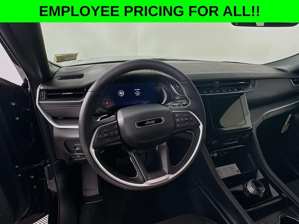 new 2025 Jeep Grand Cherokee L car, priced at $45,714