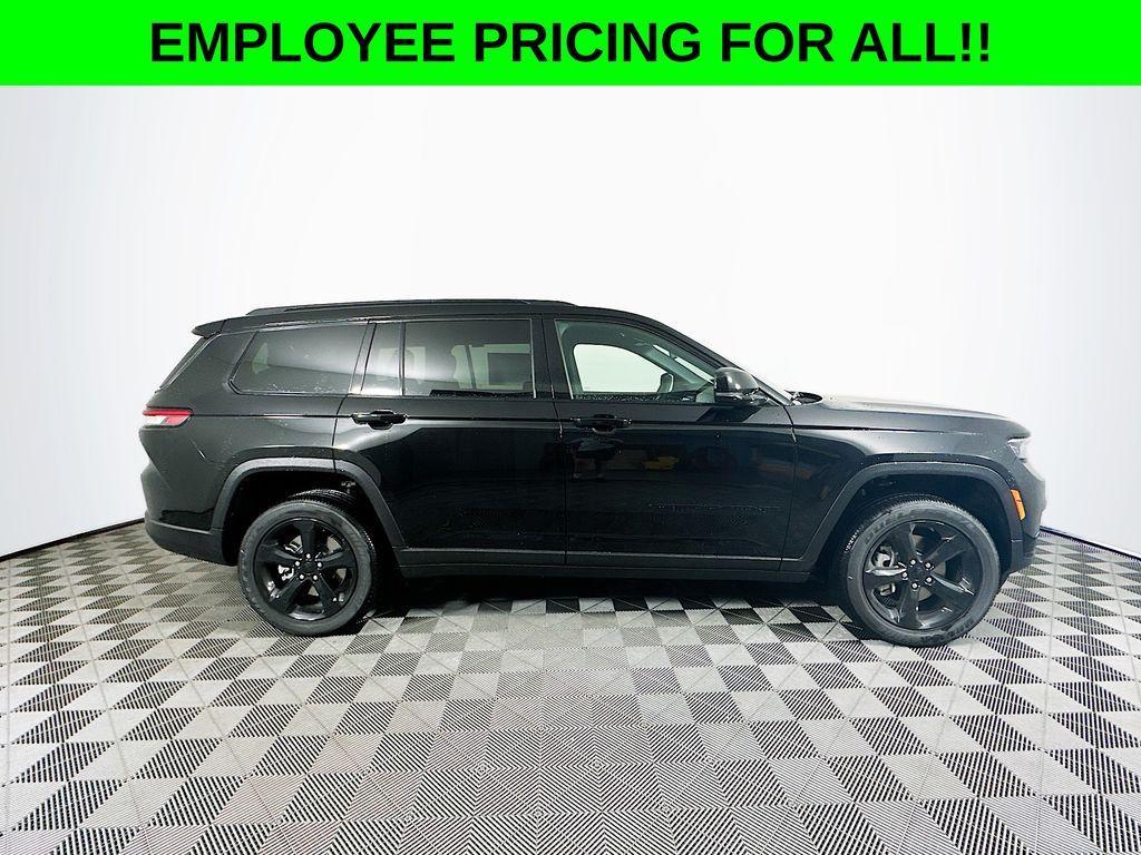new 2025 Jeep Grand Cherokee L car, priced at $45,714