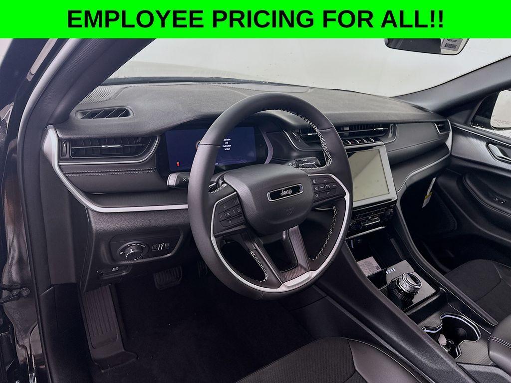 new 2025 Jeep Grand Cherokee L car, priced at $45,714
