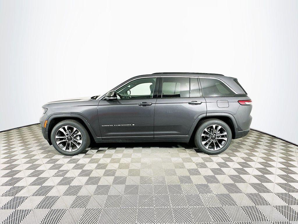 new 2025 Jeep Grand Cherokee car, priced at $60,543