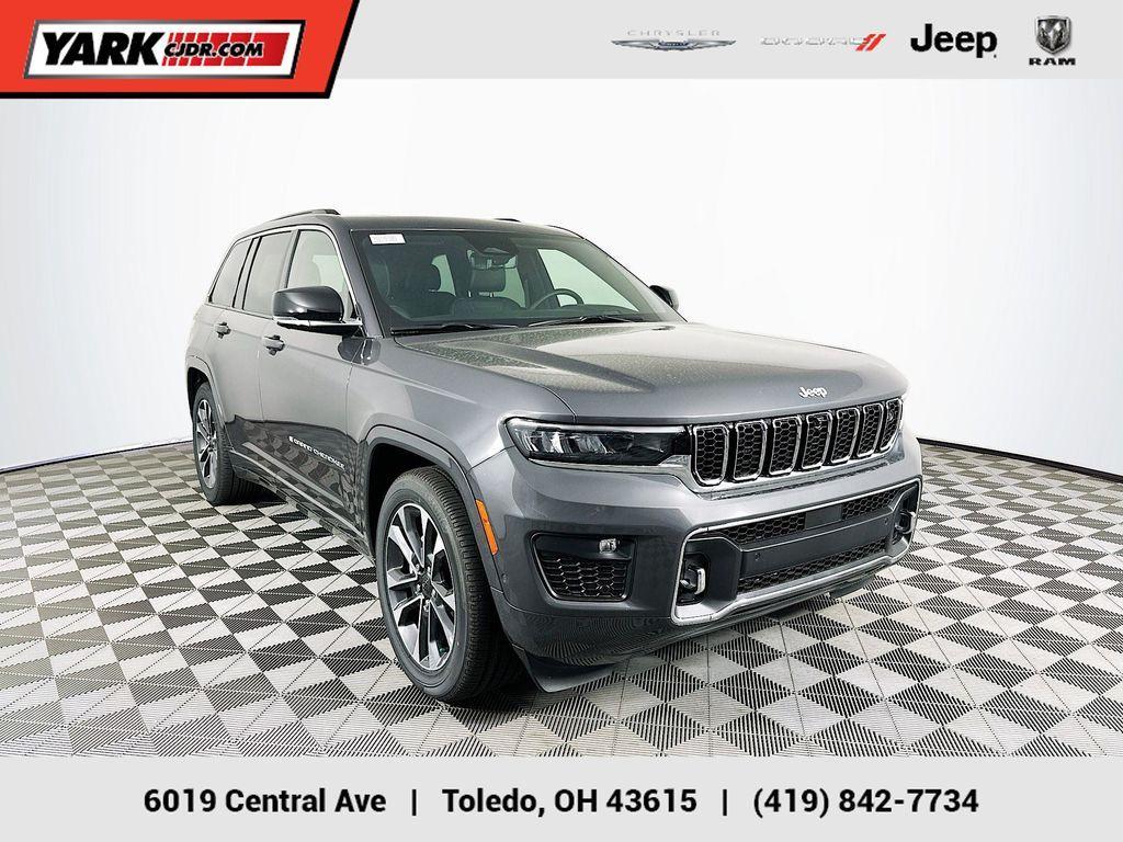 new 2025 Jeep Grand Cherokee car, priced at $60,543