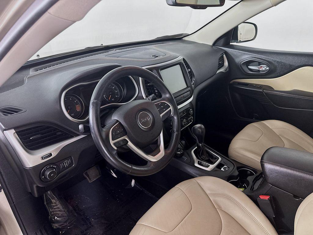 used 2015 Jeep Cherokee car, priced at $12,600