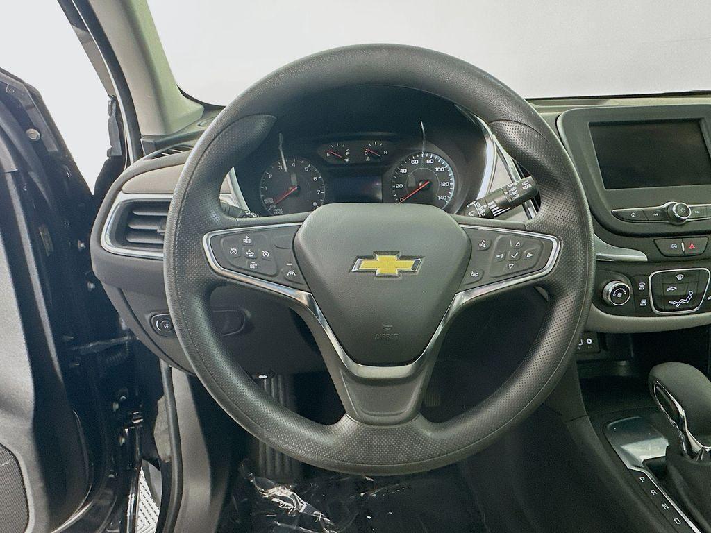 used 2024 Chevrolet Equinox car, priced at $21,803
