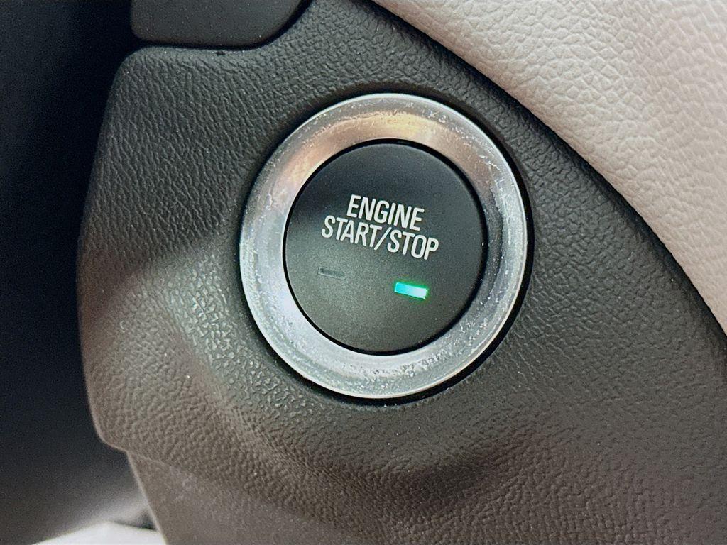 used 2024 Chevrolet Equinox car, priced at $21,803