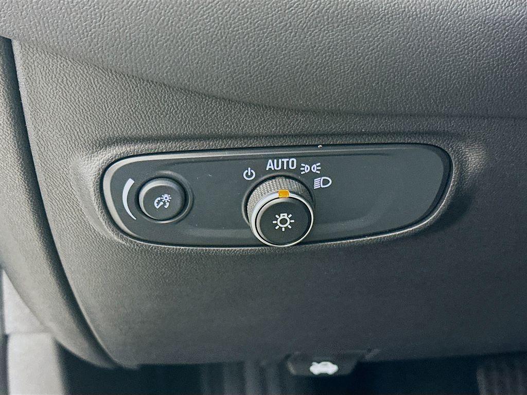 used 2024 Chevrolet Equinox car, priced at $21,803