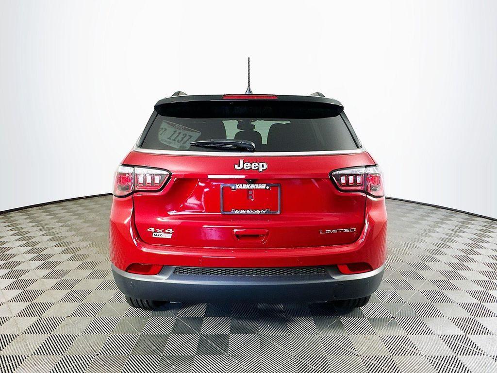 new 2025 Jeep Compass car, priced at $30,985