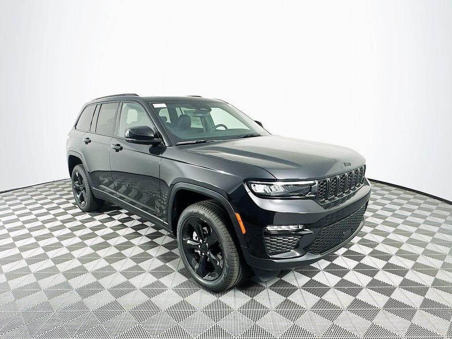 new 2024 Jeep Grand Cherokee car, priced at $44,689