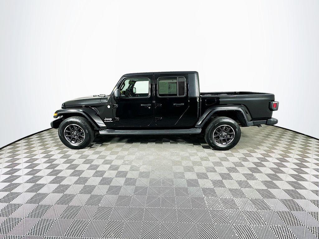 used 2021 Jeep Gladiator car, priced at $30,554