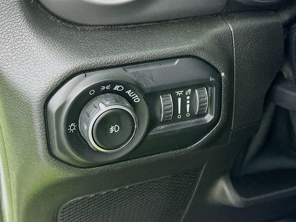 used 2021 Jeep Wrangler Unlimited car, priced at $29,599