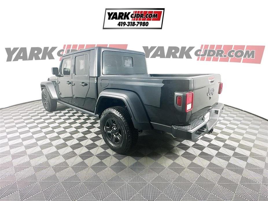 used 2021 Jeep Gladiator car, priced at $31,554