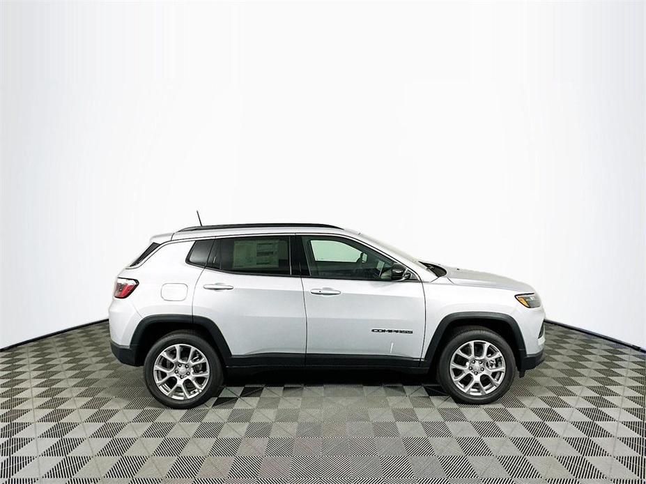 new 2024 Jeep Compass car, priced at $32,142