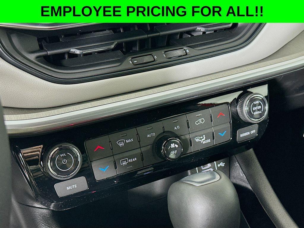 new 2025 Jeep Compass car, priced at $35,848