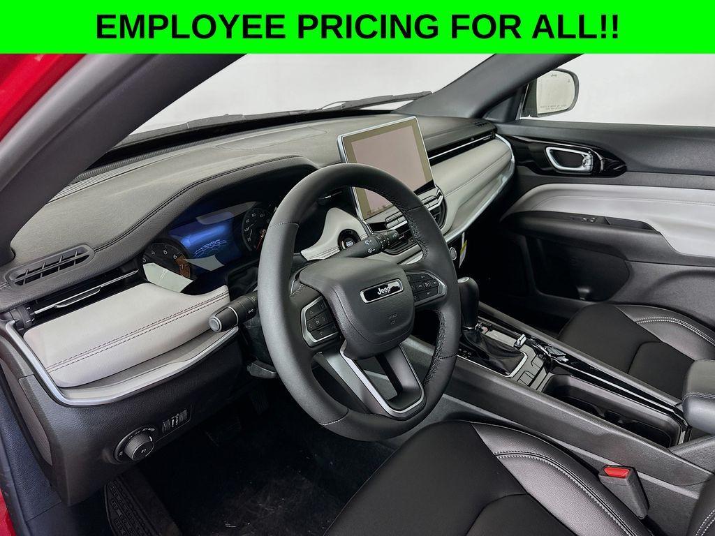 new 2025 Jeep Compass car, priced at $35,848