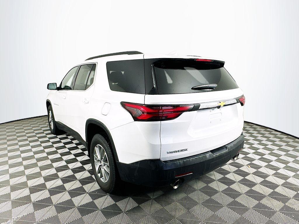 used 2023 Chevrolet Traverse car, priced at $27,499