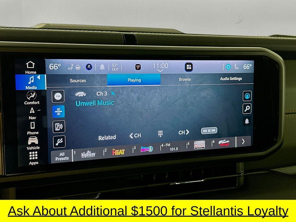 new 2025 Jeep Gladiator car, priced at $52,668