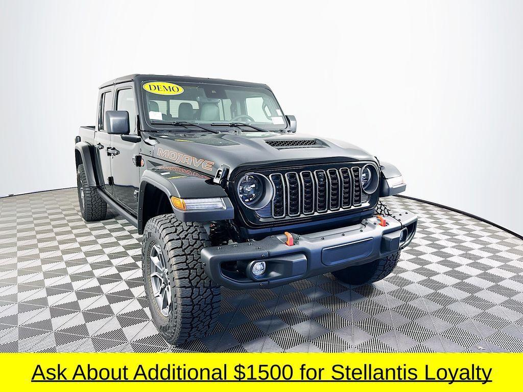 new 2025 Jeep Gladiator car, priced at $52,668