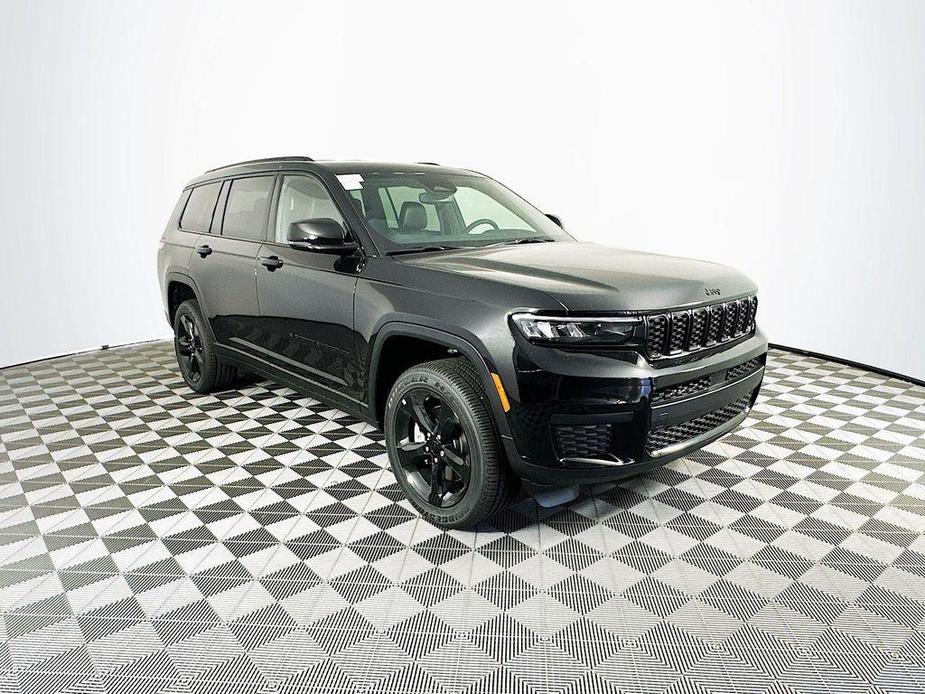 new 2024 Jeep Grand Cherokee L car, priced at $42,586