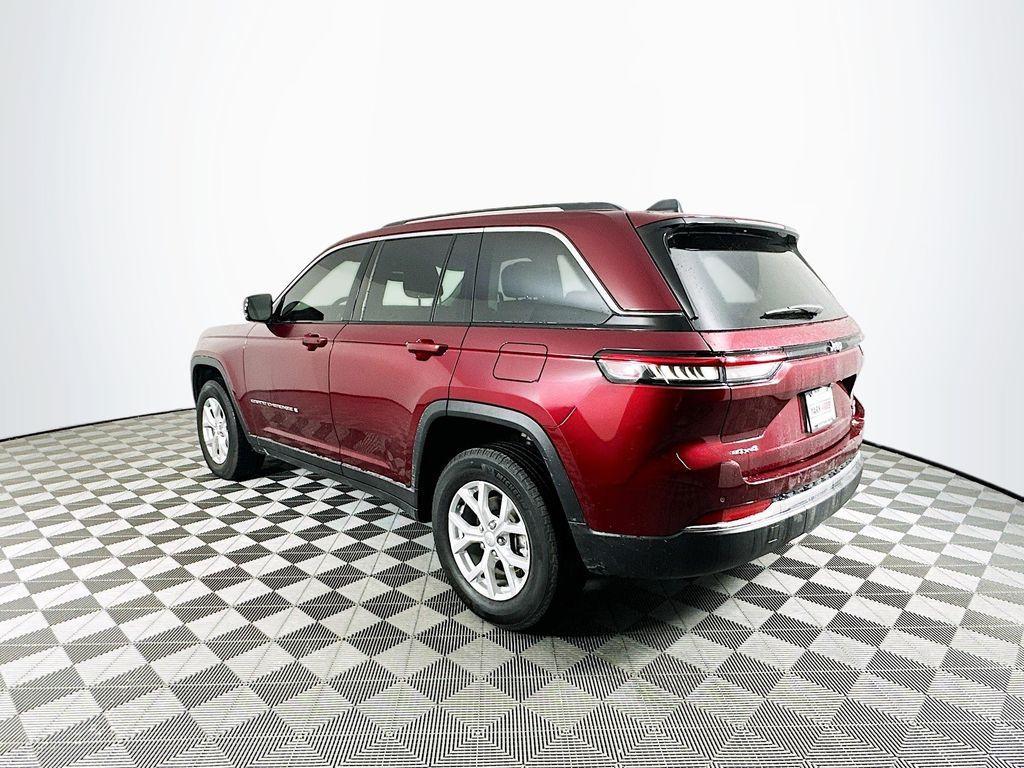 used 2023 Jeep Grand Cherokee car, priced at $34,944