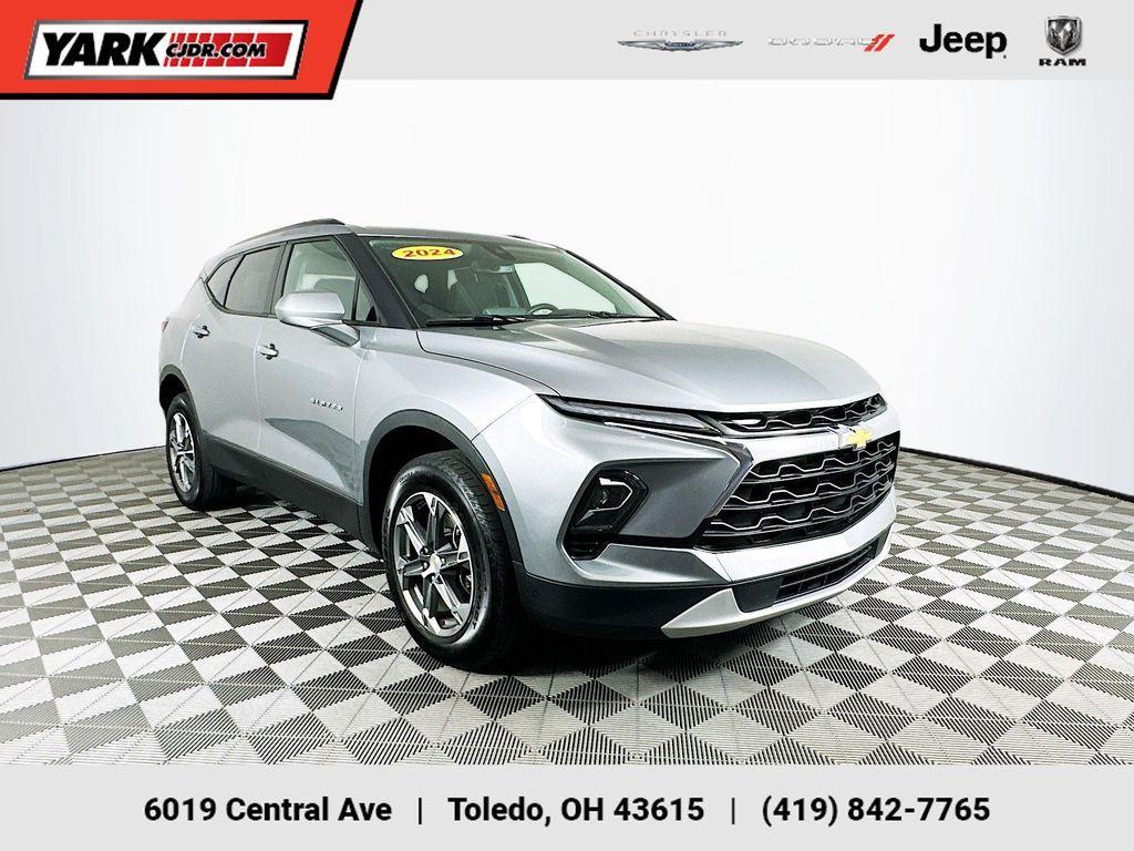 used 2024 Chevrolet Blazer car, priced at $24,899