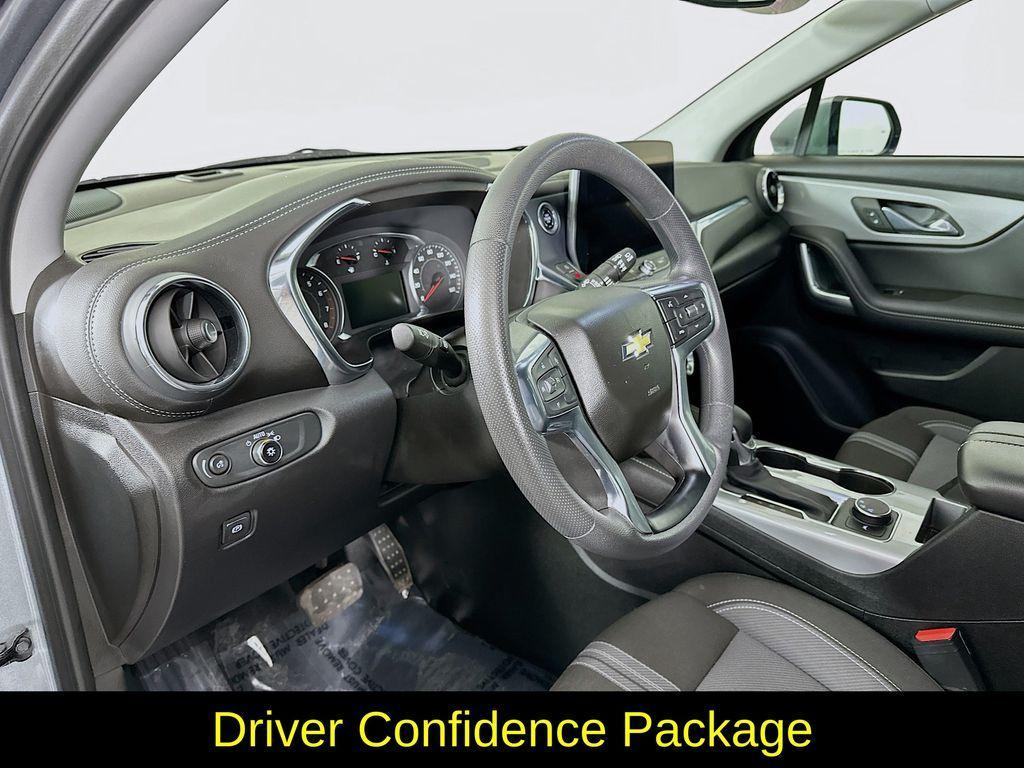 used 2024 Chevrolet Blazer car, priced at $24,899