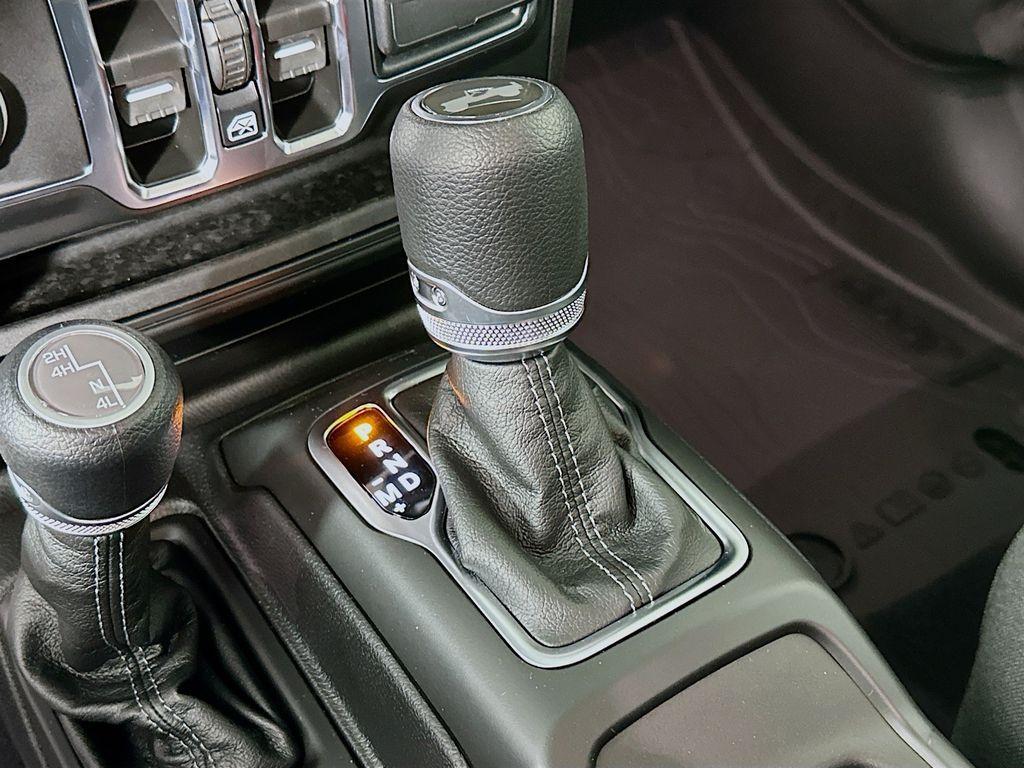 new 2026 Jeep Wrangler car, priced at $46,880