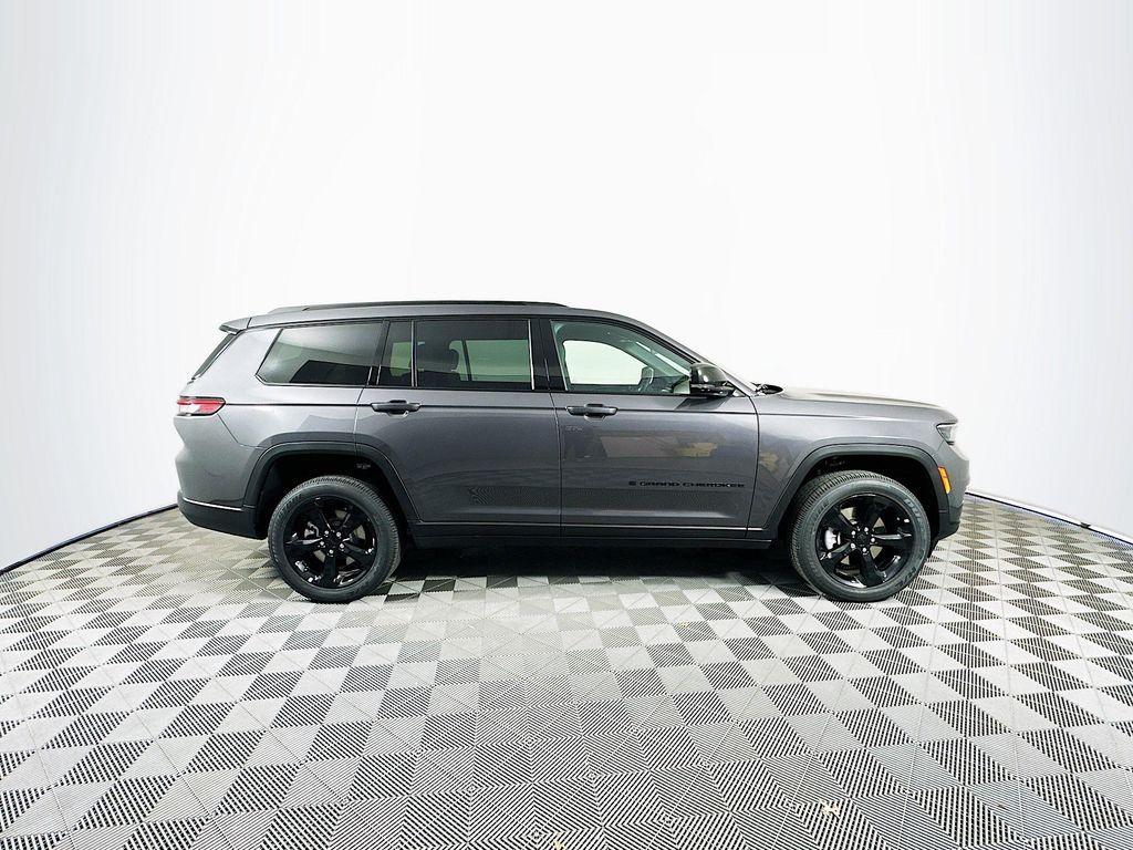 new 2025 Jeep Grand Cherokee L car, priced at $43,844