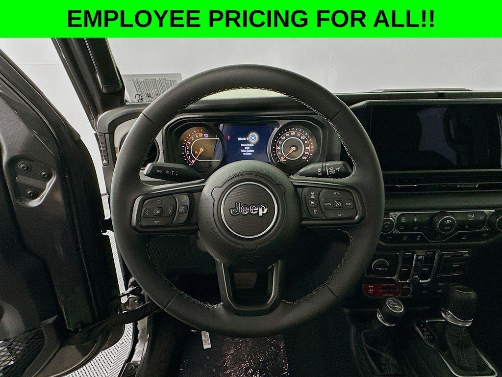 new 2025 Jeep Gladiator car, priced at $49,048