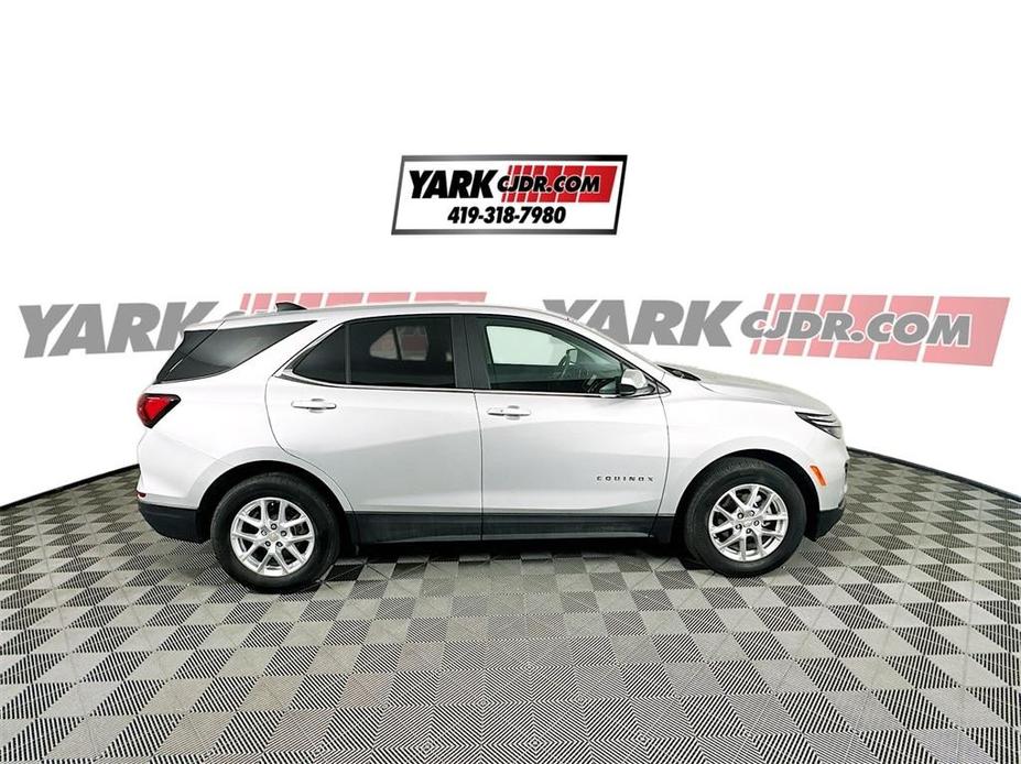 used 2022 Chevrolet Equinox car, priced at $22,244