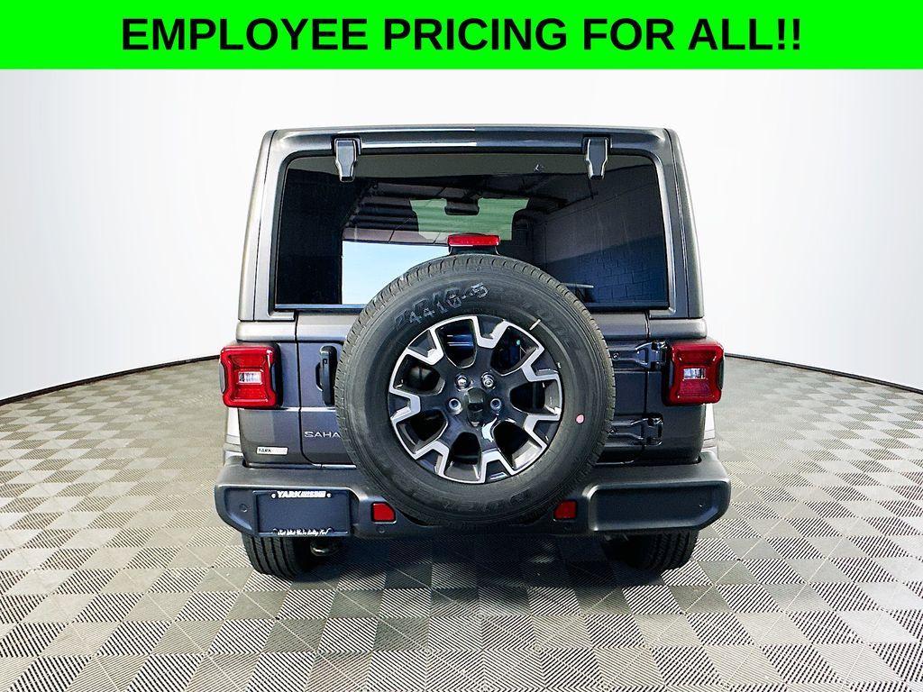 new 2025 Jeep Wrangler car, priced at $55,725