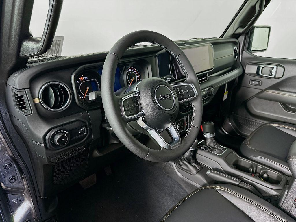 new 2025 Jeep Wrangler car, priced at $54,725