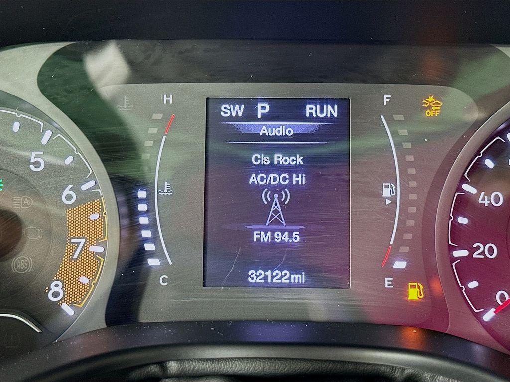used 2022 Jeep Compass car, priced at $20,399