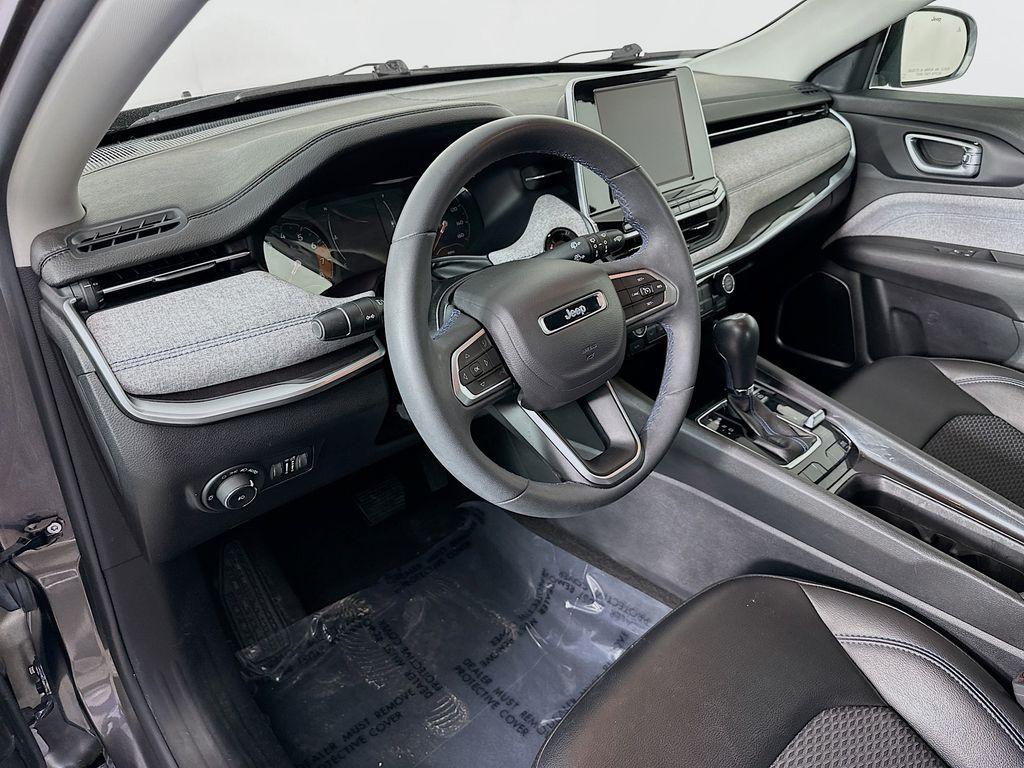 used 2022 Jeep Compass car, priced at $20,399