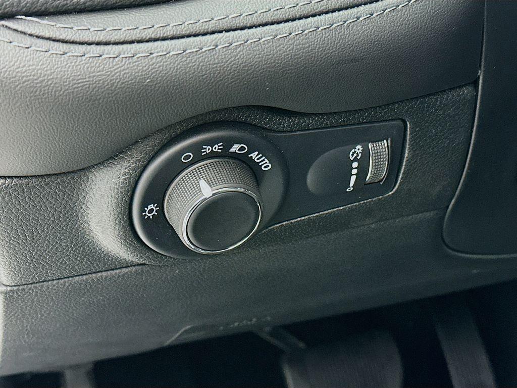 used 2024 Dodge Durango car, priced at $30,994