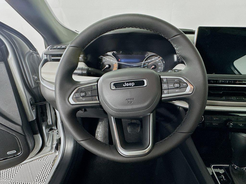 new 2025 Jeep Compass car, priced at $35,348
