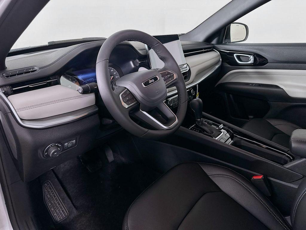 new 2025 Jeep Compass car, priced at $35,348