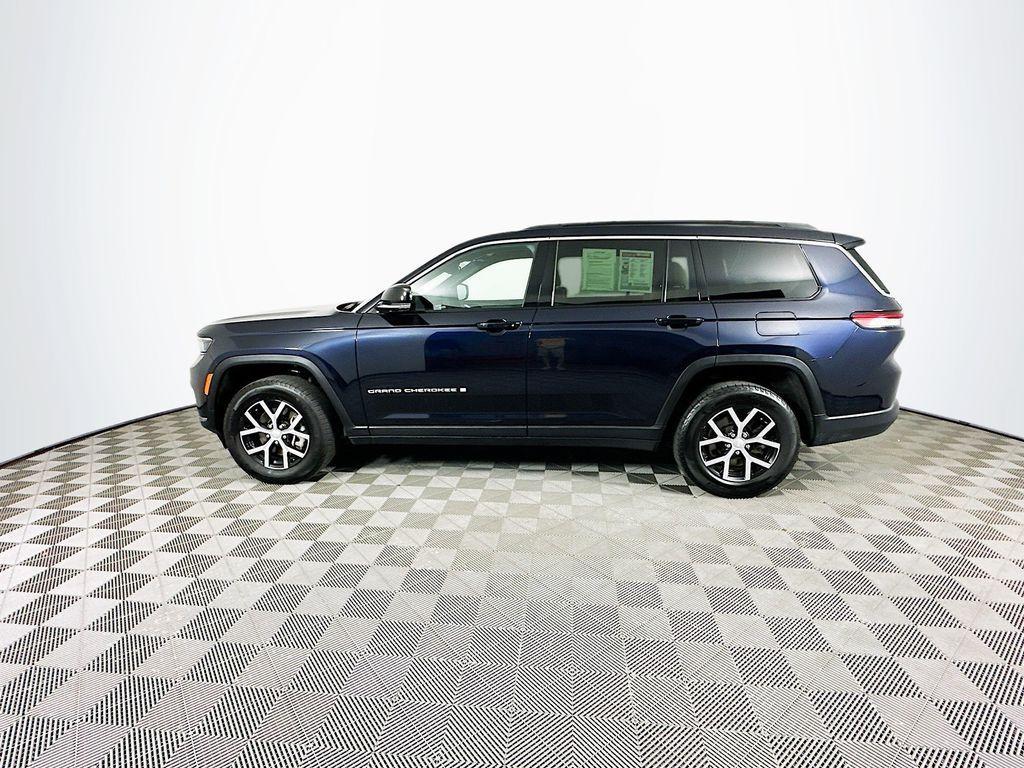 used 2024 Jeep Grand Cherokee L car, priced at $37,998