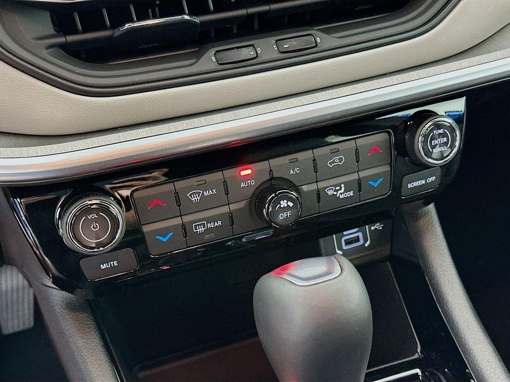 new 2025 Jeep Compass car, priced at $35,468