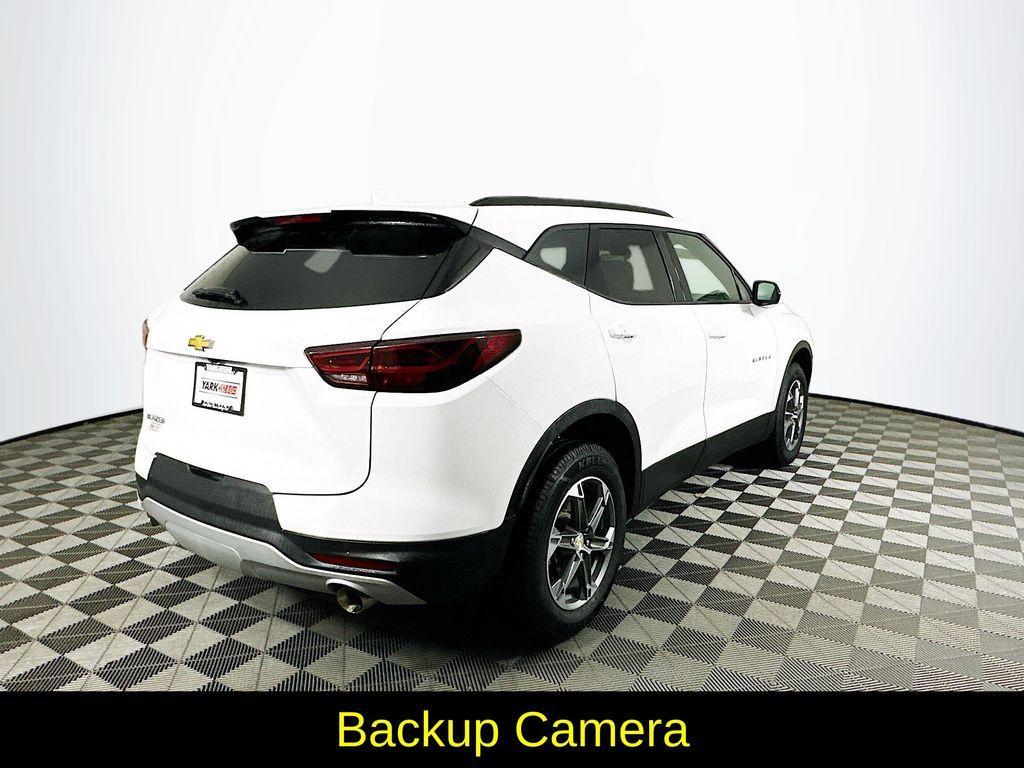 used 2024 Chevrolet Blazer car, priced at $23,991