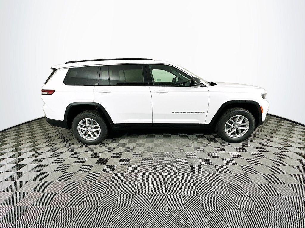 new 2025 Jeep Grand Cherokee L car, priced at $39,339