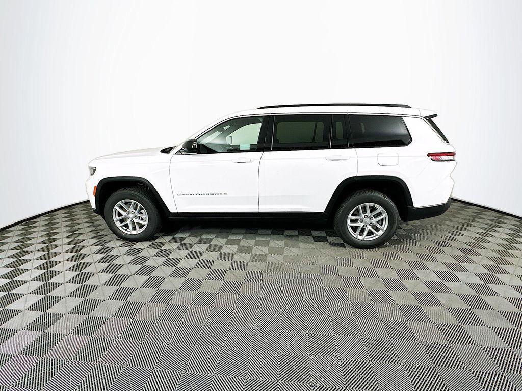 new 2025 Jeep Grand Cherokee L car, priced at $39,339