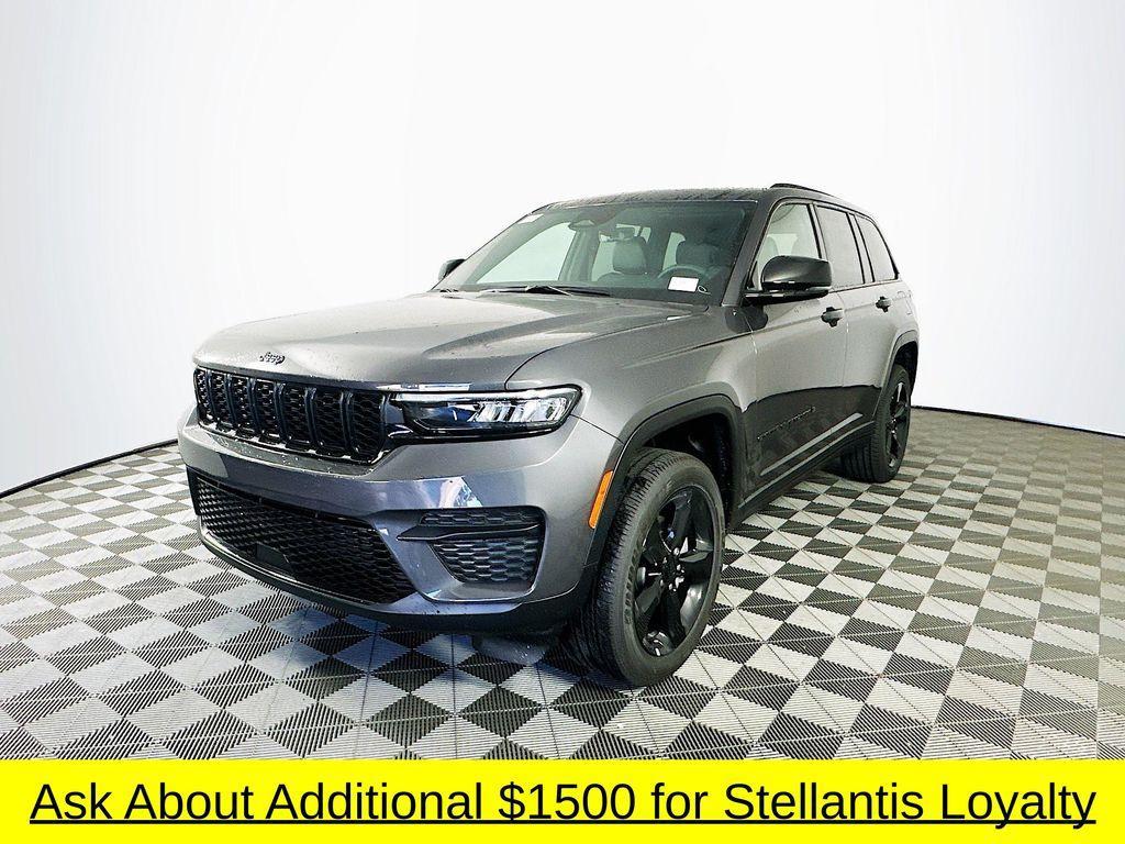 new 2025 Jeep Grand Cherokee car, priced at $42,779