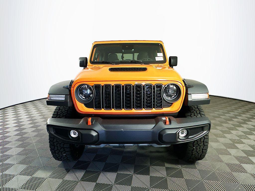 new 2025 Jeep Gladiator car, priced at $52,068