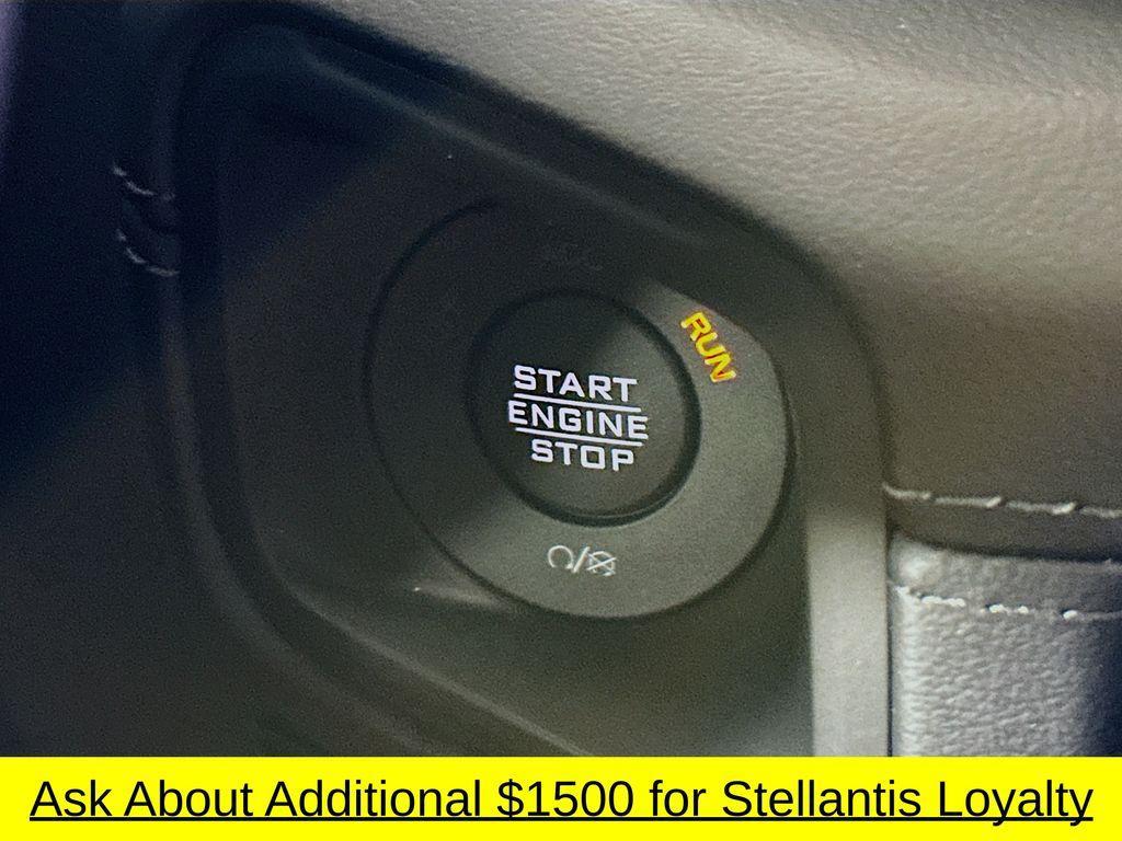 new 2025 Jeep Gladiator car, priced at $49,979