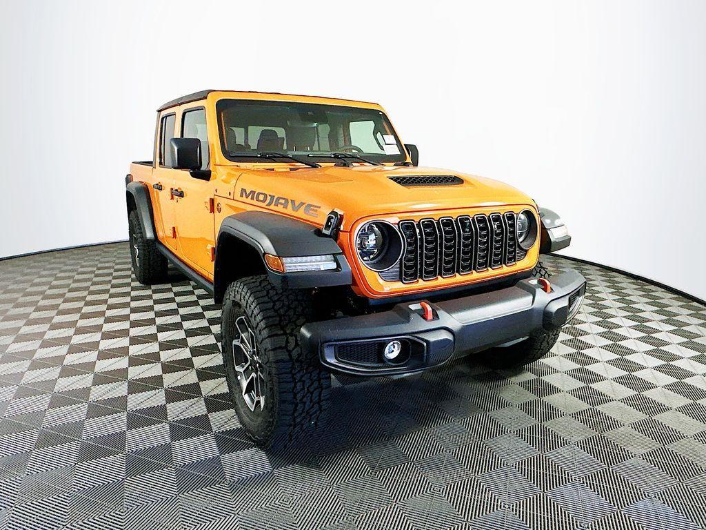 new 2025 Jeep Gladiator car, priced at $52,068