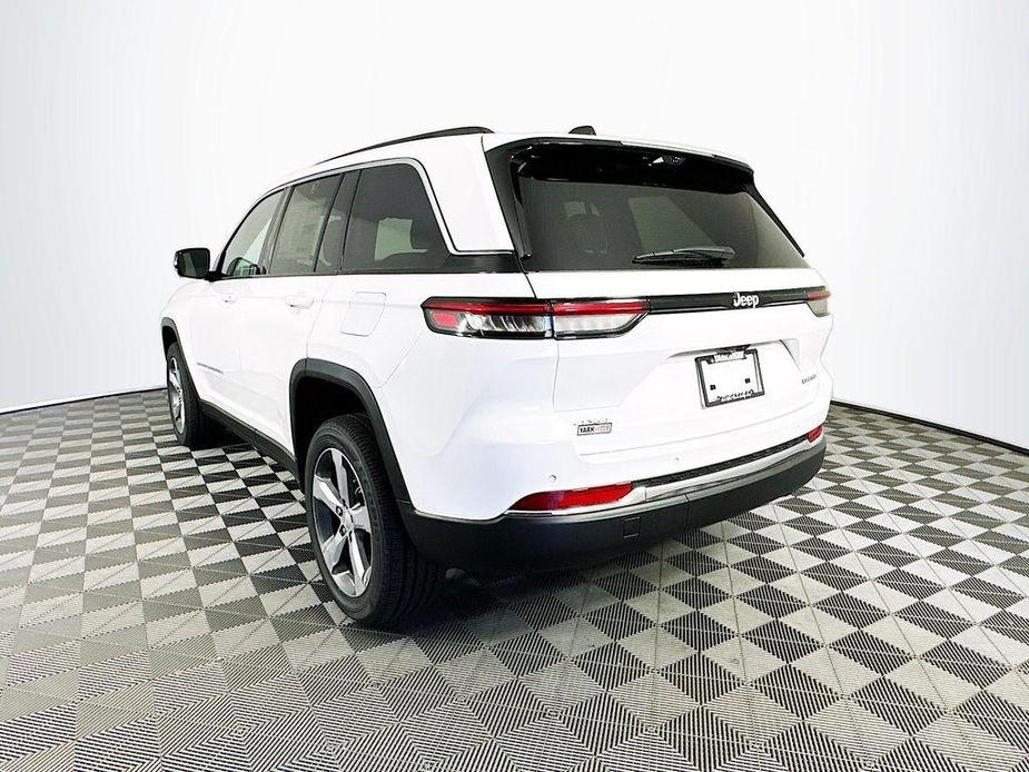 new 2024 Jeep Grand Cherokee car, priced at $46,096